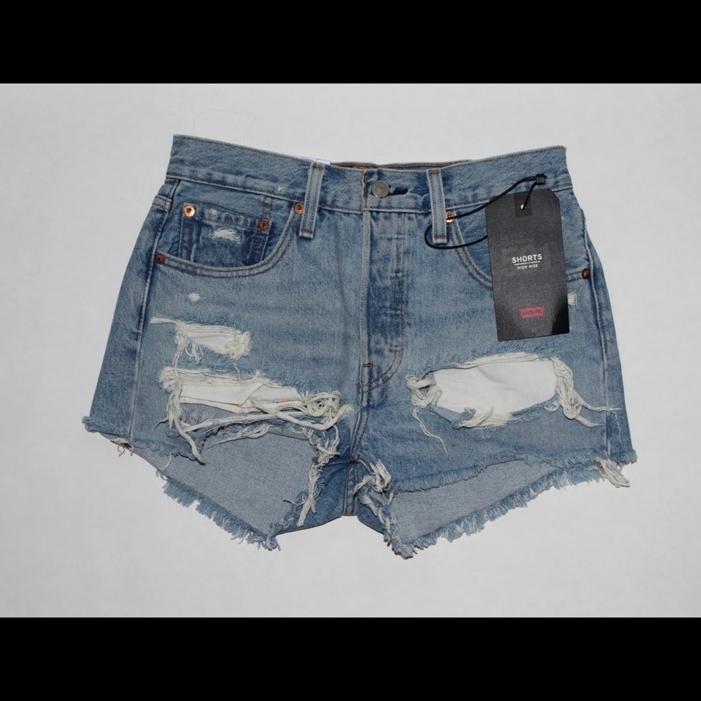 NWT LEVIS JEAN SHORTS!!!